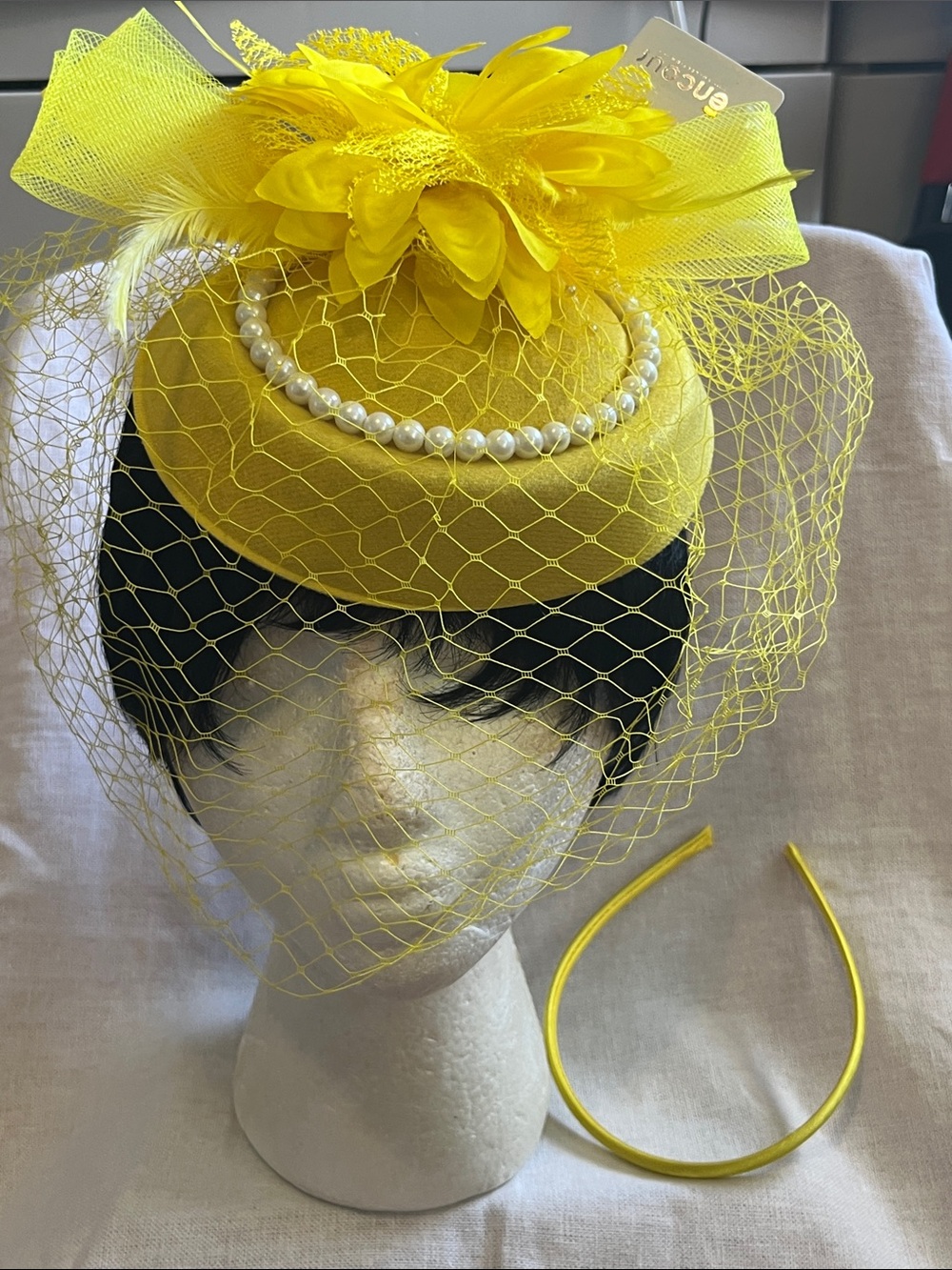 Yellow Pearl-Trim Fascinator with Floral Accents